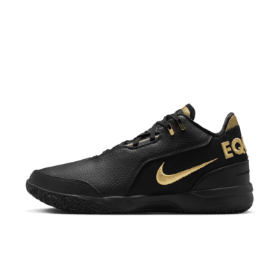 New black nike sneakers on sale